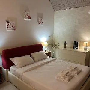La Cantinetta Di - The Wine Cave In Апартаменты