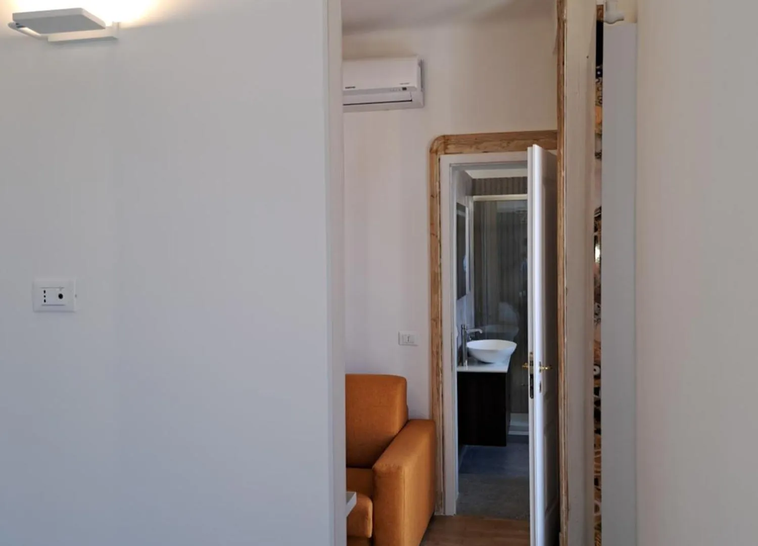 Adele In Darsena Apartment Milan